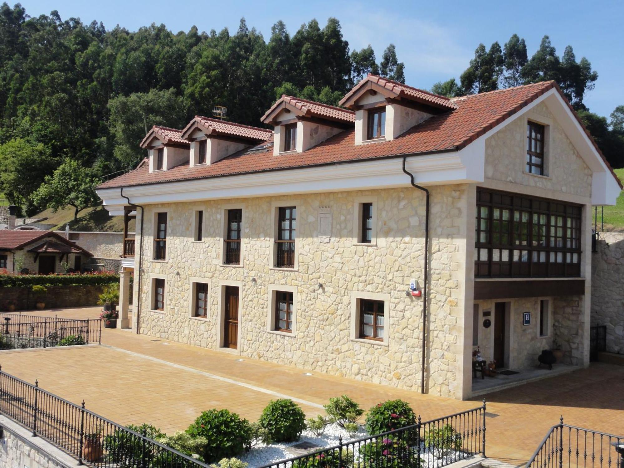 Hotel Mirador De Moriyon Miravalles Exterior photo